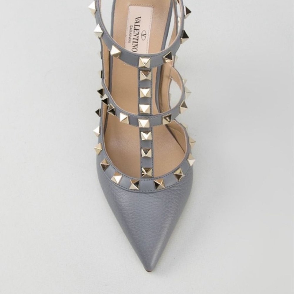 Valentino Rockstud Leather Pumps